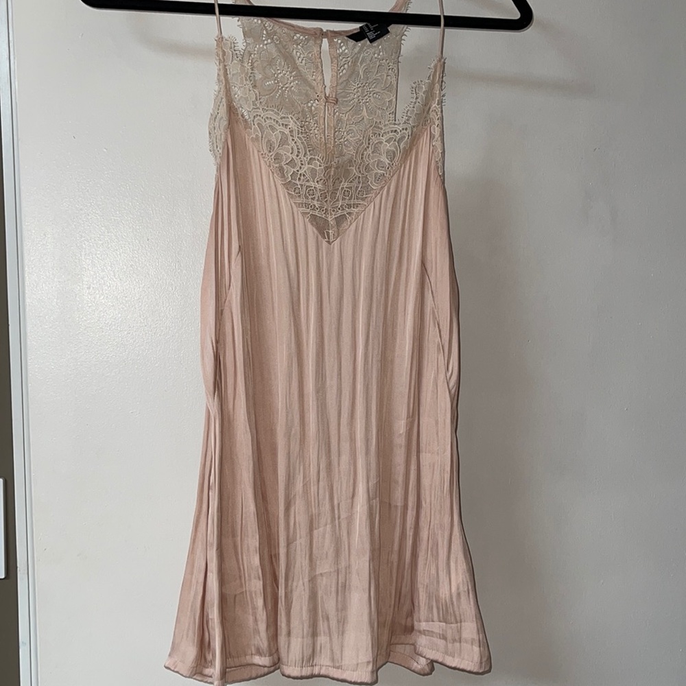 Tan tank top with lace